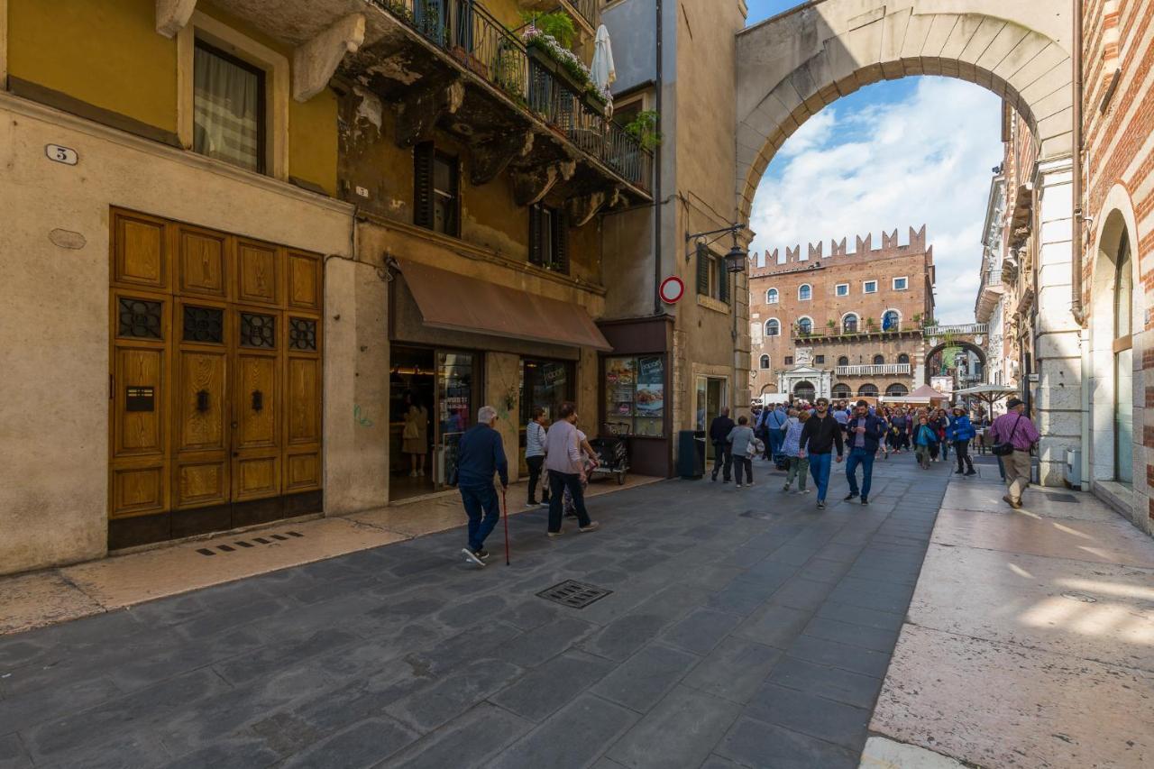 Apartamento Domus la Costa Verona Exterior foto